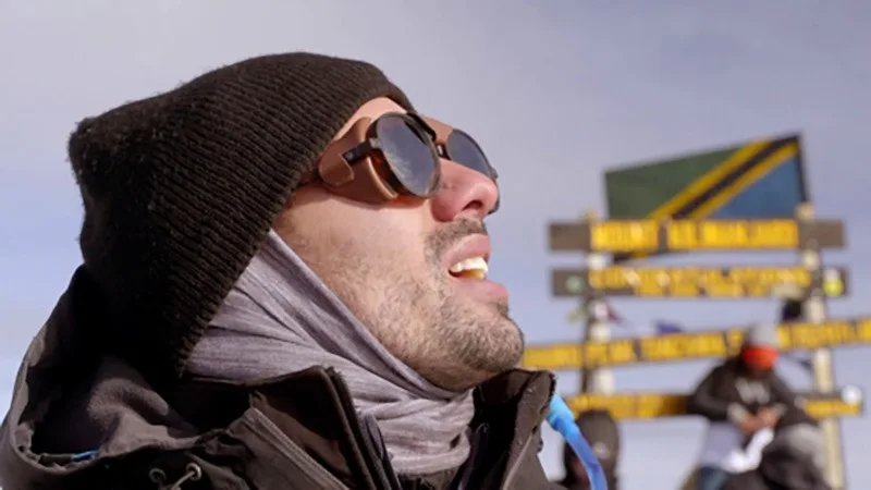 VOYAGE AU BOUT DE L'EFFORT, GRAVIR LE KILIMANDJARO