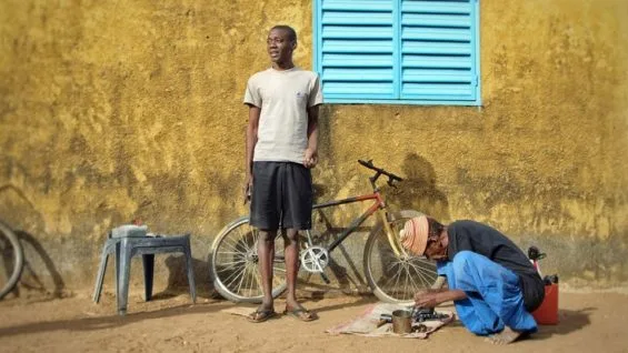 SENEGAL - L’ETRANGER ET L'ENFANT PEUL