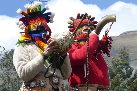 AMAZONIE - TERRES CHAMANES
